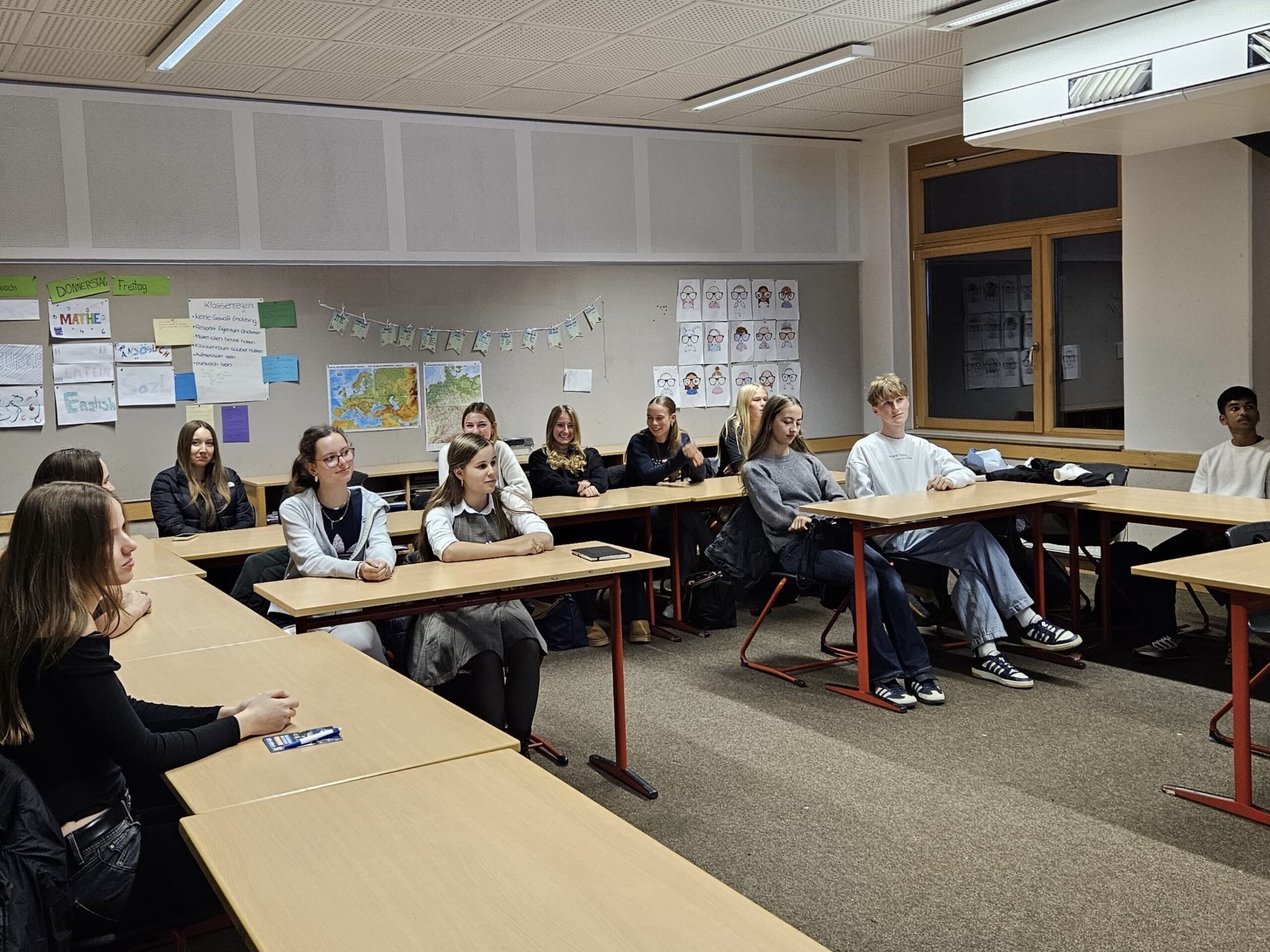 a78289c3-fc98-4fda-8073-d28d3ebeb397