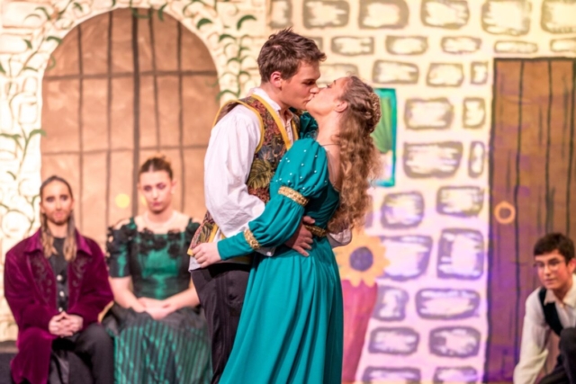 001f034e-20b1-4709-a052-a6c2a6e81fd1