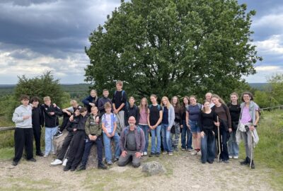 BERICHT: Magerrasen, Werwölfe und Beachvolleyball im Wald BERICHT: Magerrasen, Werwölfe und Beachvolleyball im Wald